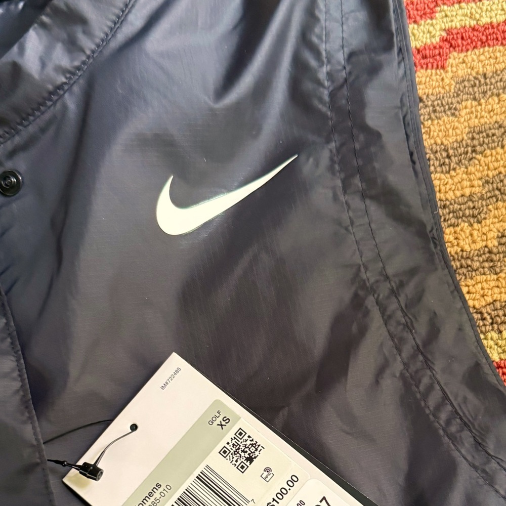NEW🖤⛳️Nike Tour Repel Women's Golf Vest $100 - Picture 12 of 13